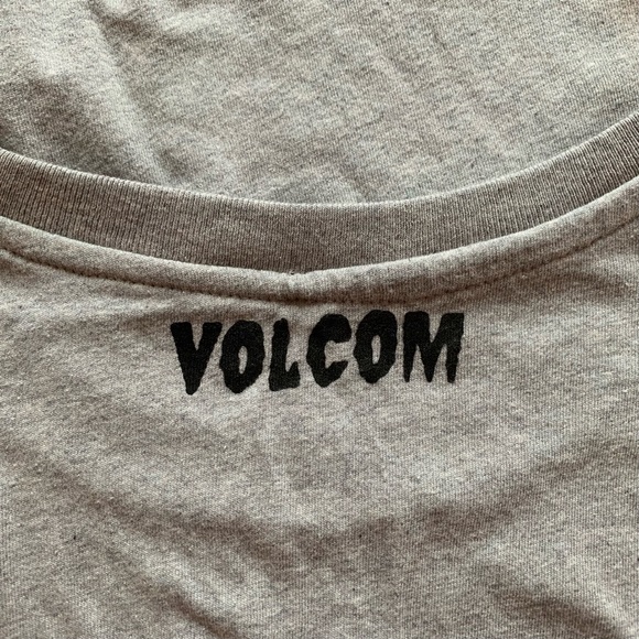 VOLCOM get high neck tank.  NWT - Picture 4 of 6